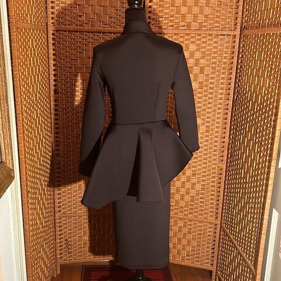 Dress - Picture 3 of 7